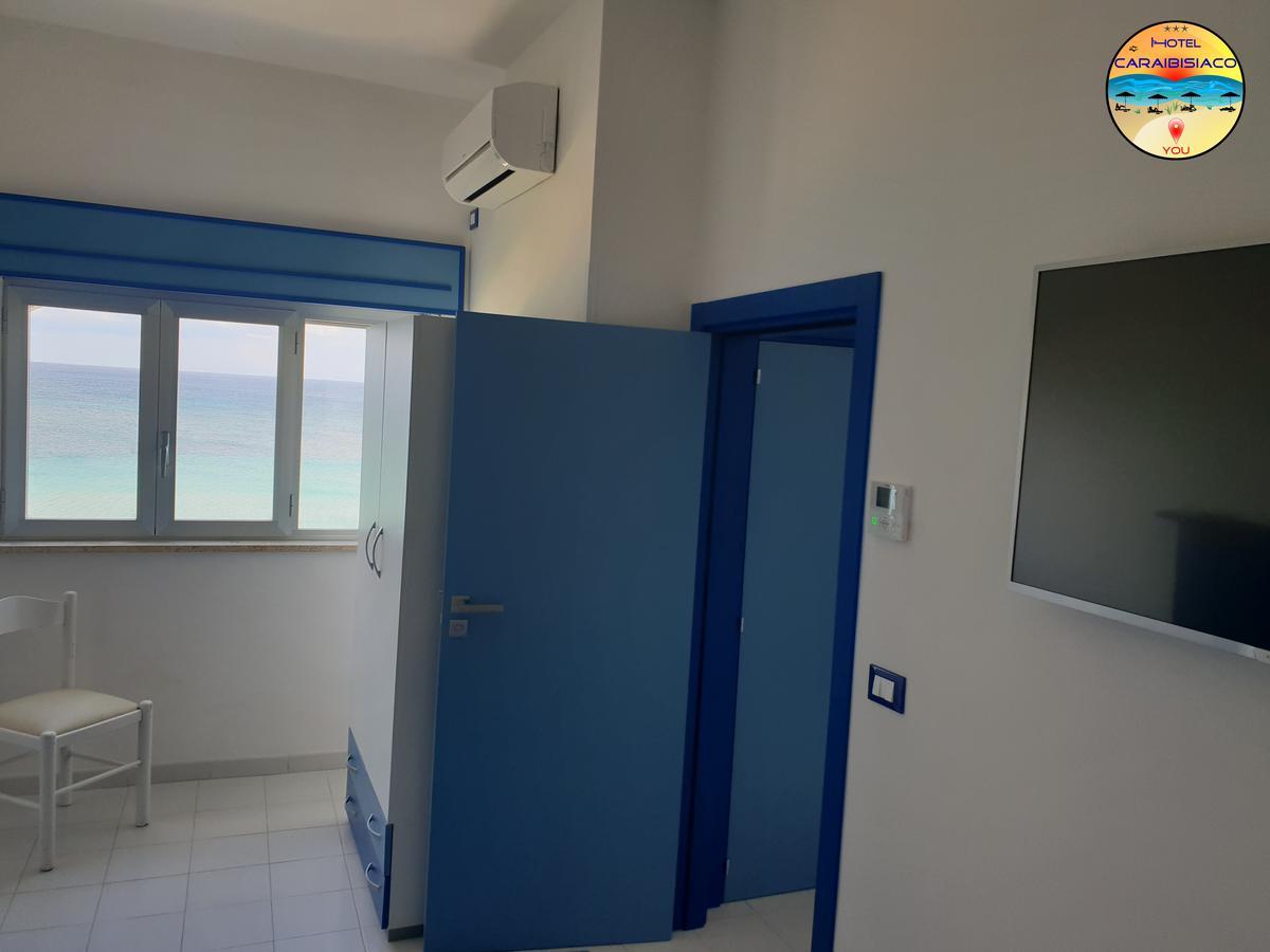 Hotel Caraibisiaco Sul Mare San Pietro in Bevagna Exteriör bild