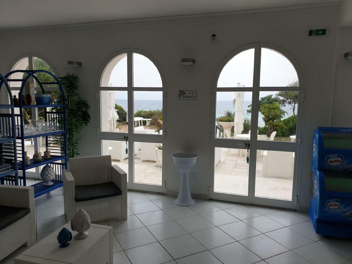 Hotel Caraibisiaco Sul Mare San Pietro in Bevagna Exteriör bild