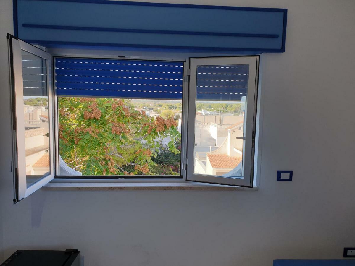 Hotel Caraibisiaco Sul Mare San Pietro in Bevagna Exteriör bild